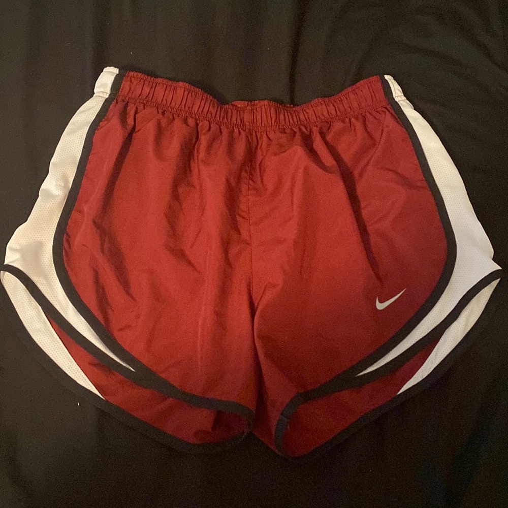 women’s nike shorts